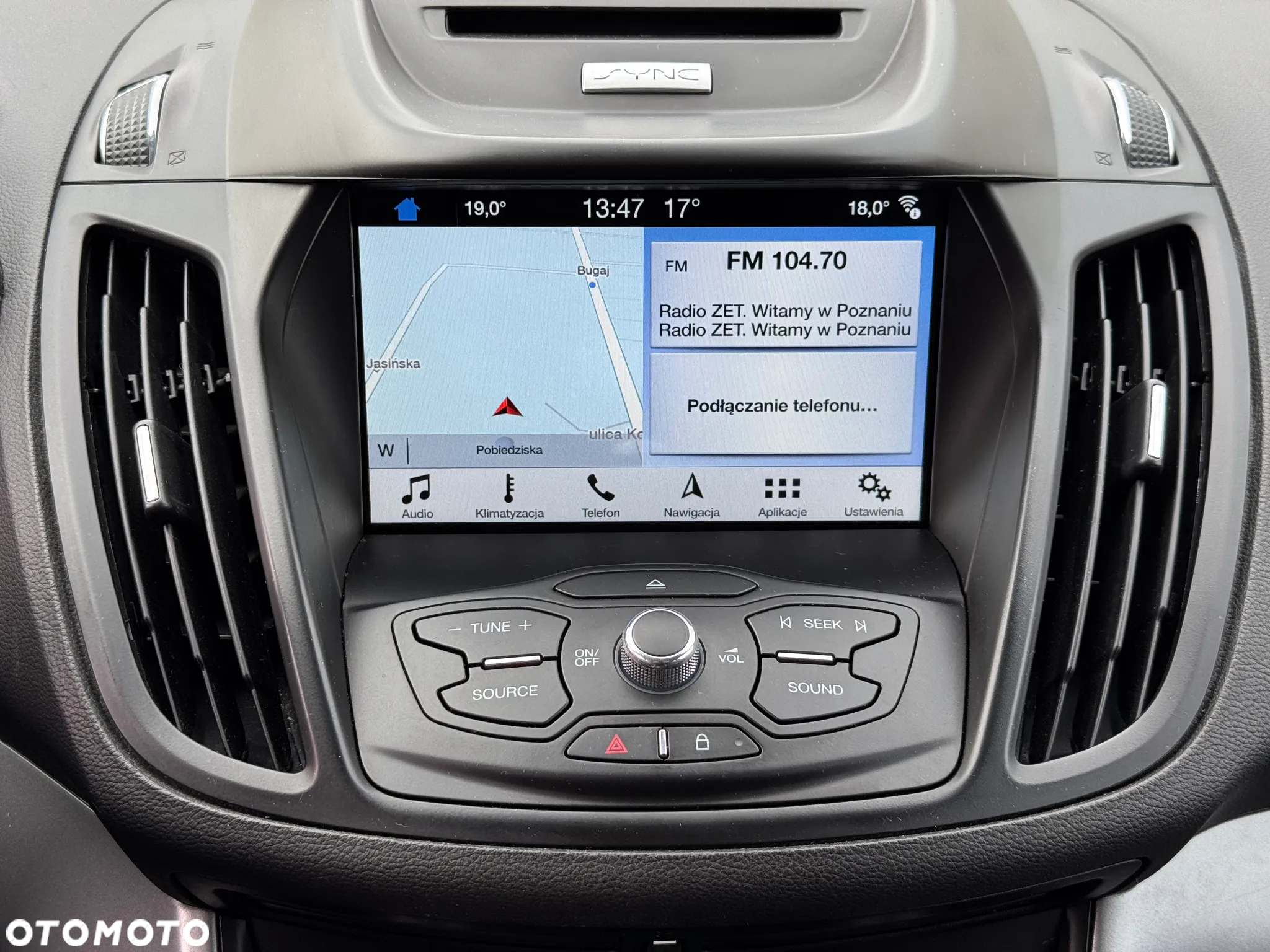 Ford Kuga - 25