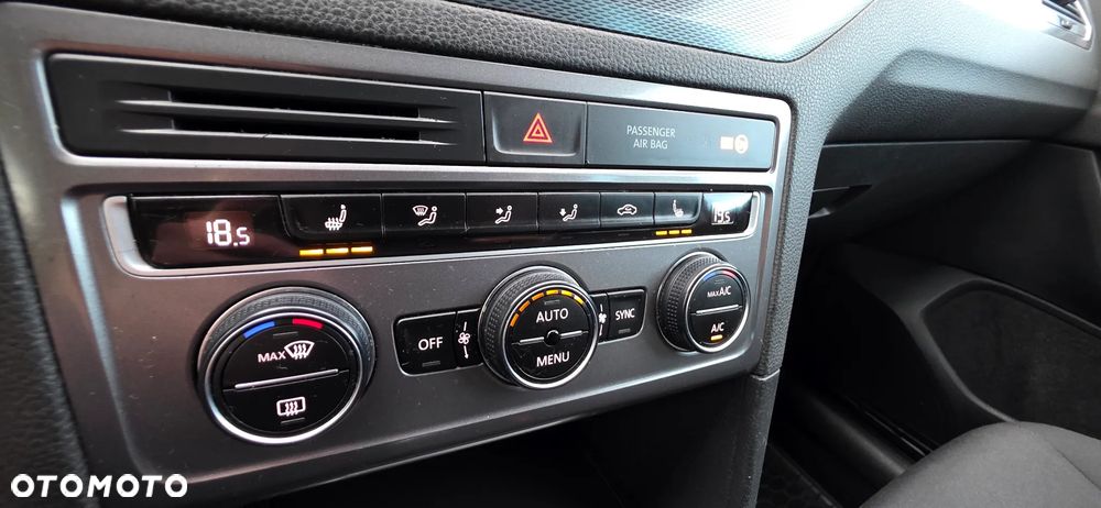 Volkswagen Golf Sportsvan 1.2 TSI BlueMotion Technology Lounge - 32