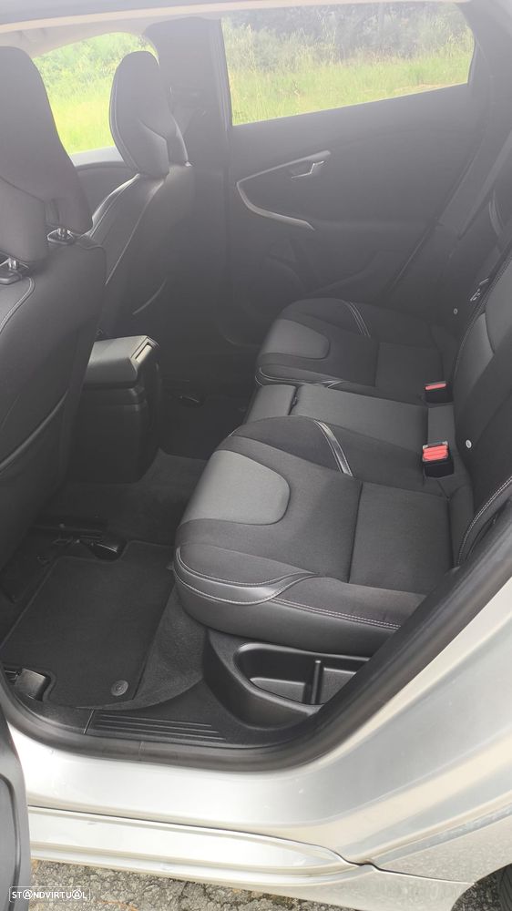 Volvo V40 1.5 T3 Sport Edition Plus Geartronic - 7
