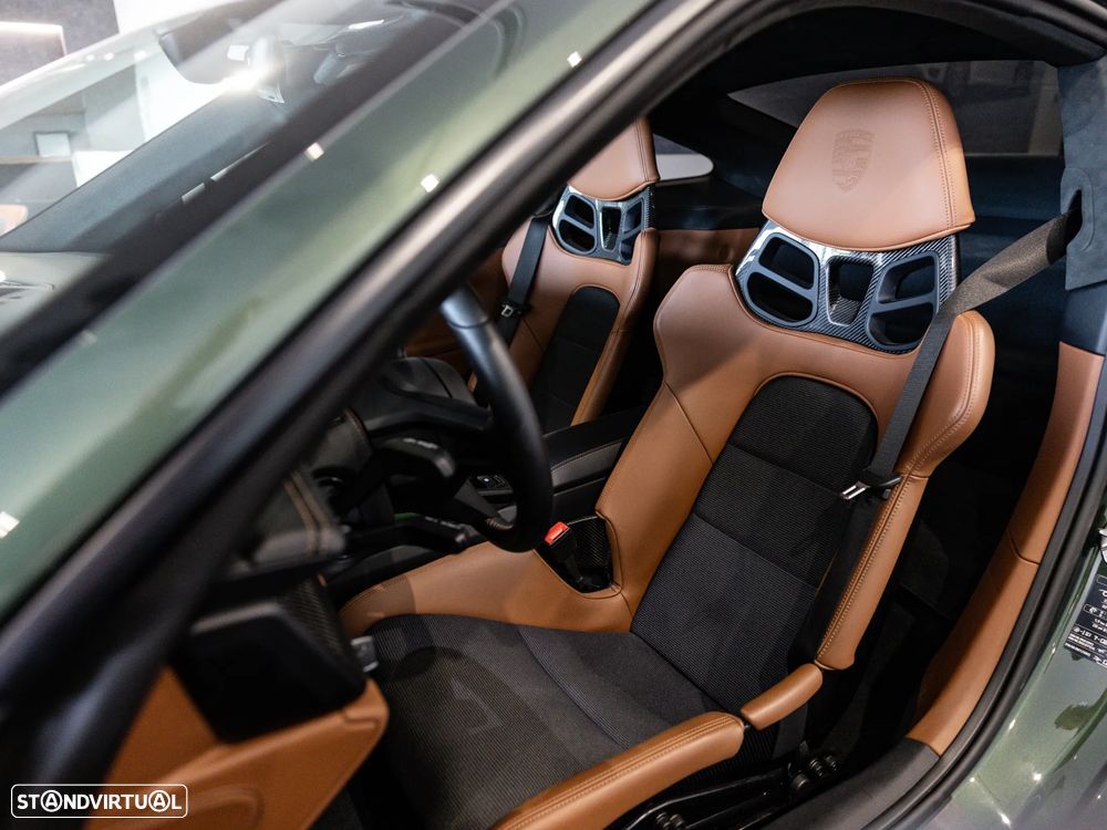 Porsche 911 (992) GT3 Touring Package - 21