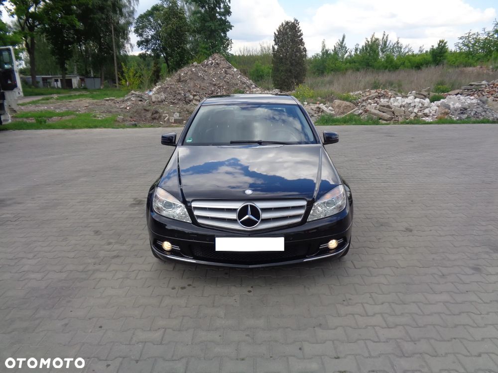 Mercedes-Benz Klasa C 180 BlueEFFICIENCY Avantgarde - 11