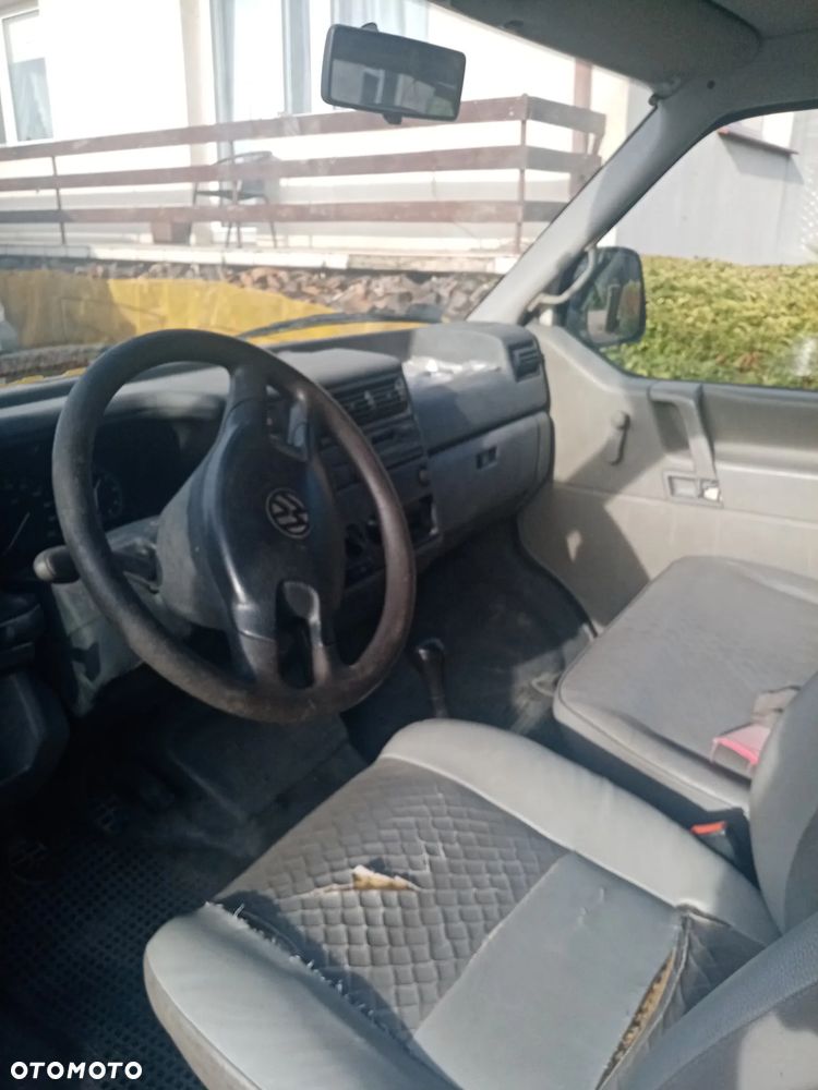 Volkswagen Transporter - 7