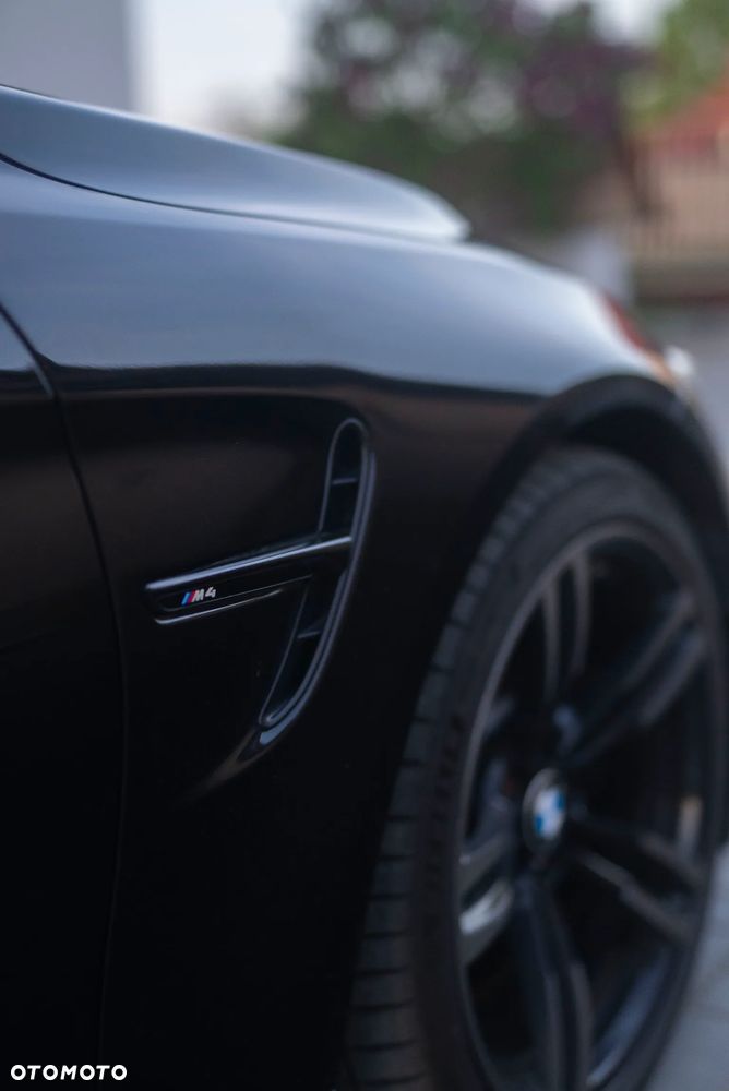 BMW M4 DKG - 18