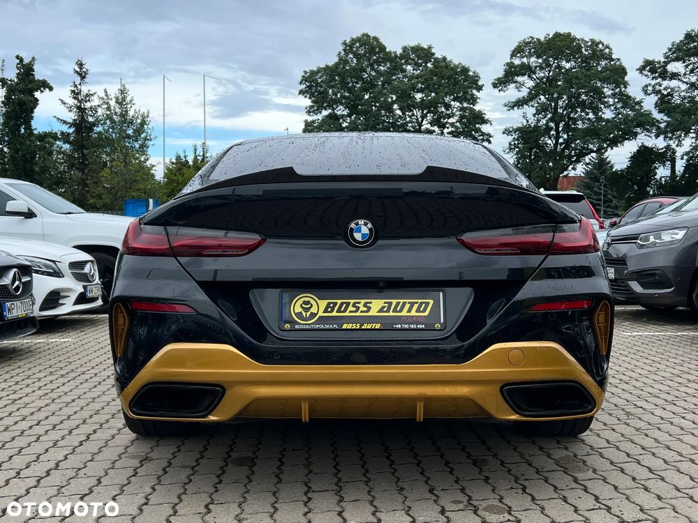 BMW Seria 8 - 8