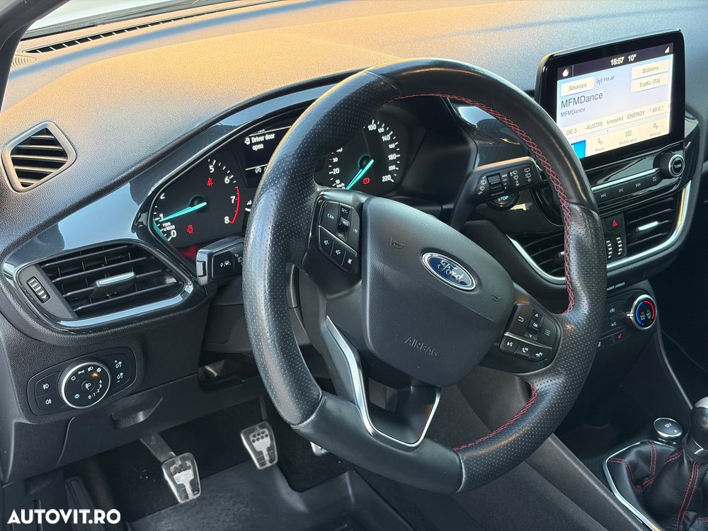 Ford Fiesta 1.1 S&S ST-LINE - 5