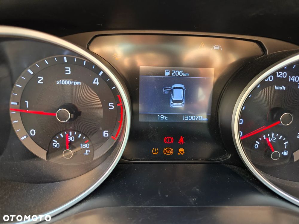 Kia Ceed 1.6 CRDi SCR L Business Line - 9