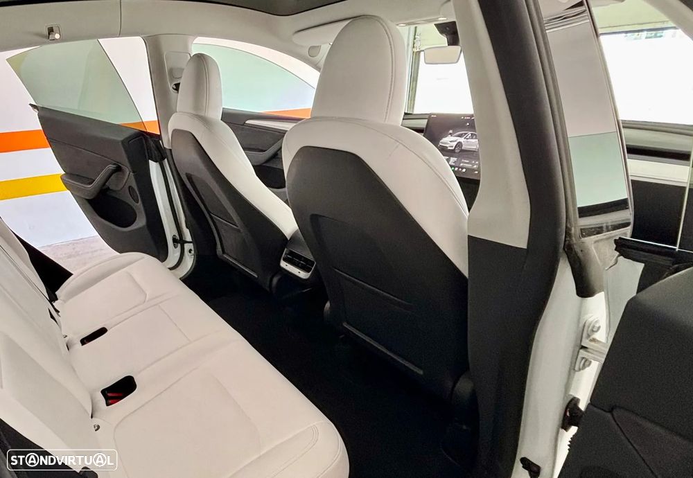 Tesla Model Y Tração Traseira - 17