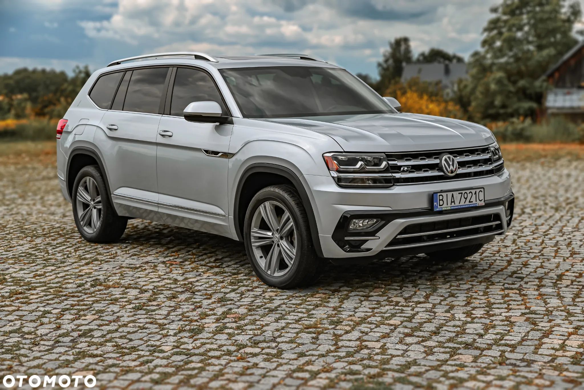 Volkswagen Atlas - 1
