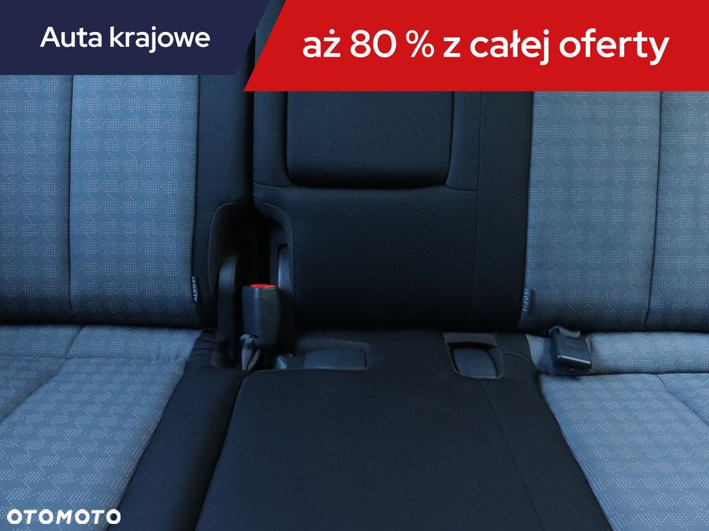 Kia Venga - 12