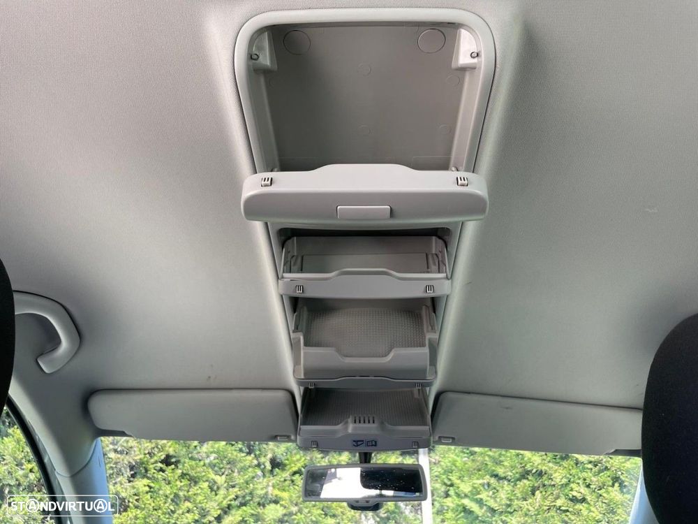 VW Golf Plus 1.6 TDi DPF Highline - 18