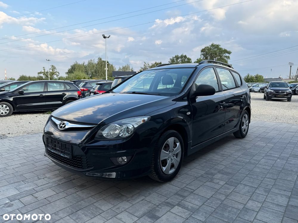 Hyundai i30 1.4 Base - 17