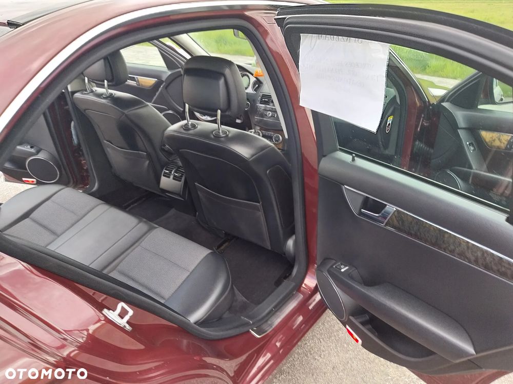 Mercedes-Benz Klasa C 220 CDI Avantgarde - 5