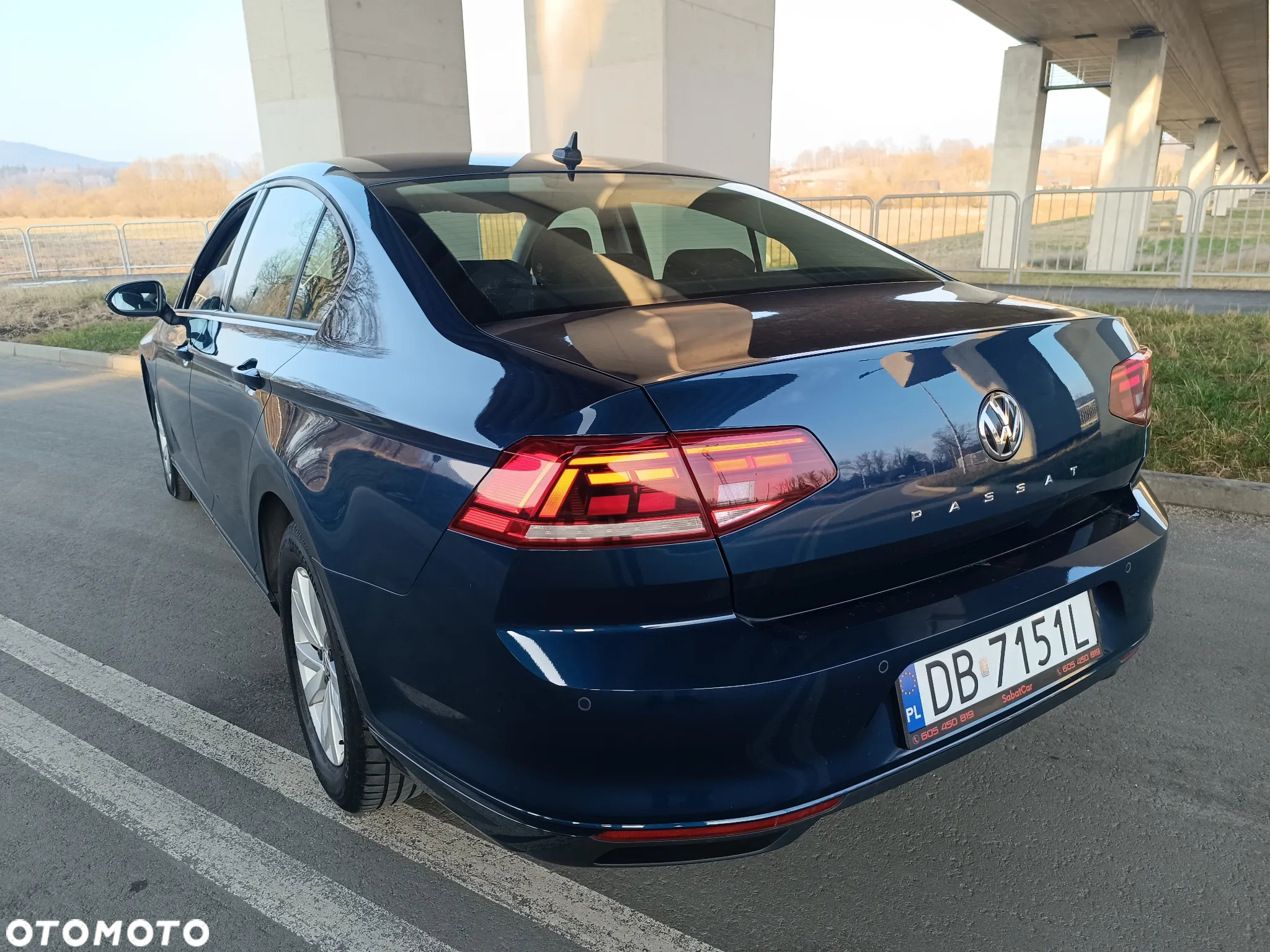 Volkswagen Passat 2.0 TDI BMT Comfortline DSG7 - 11