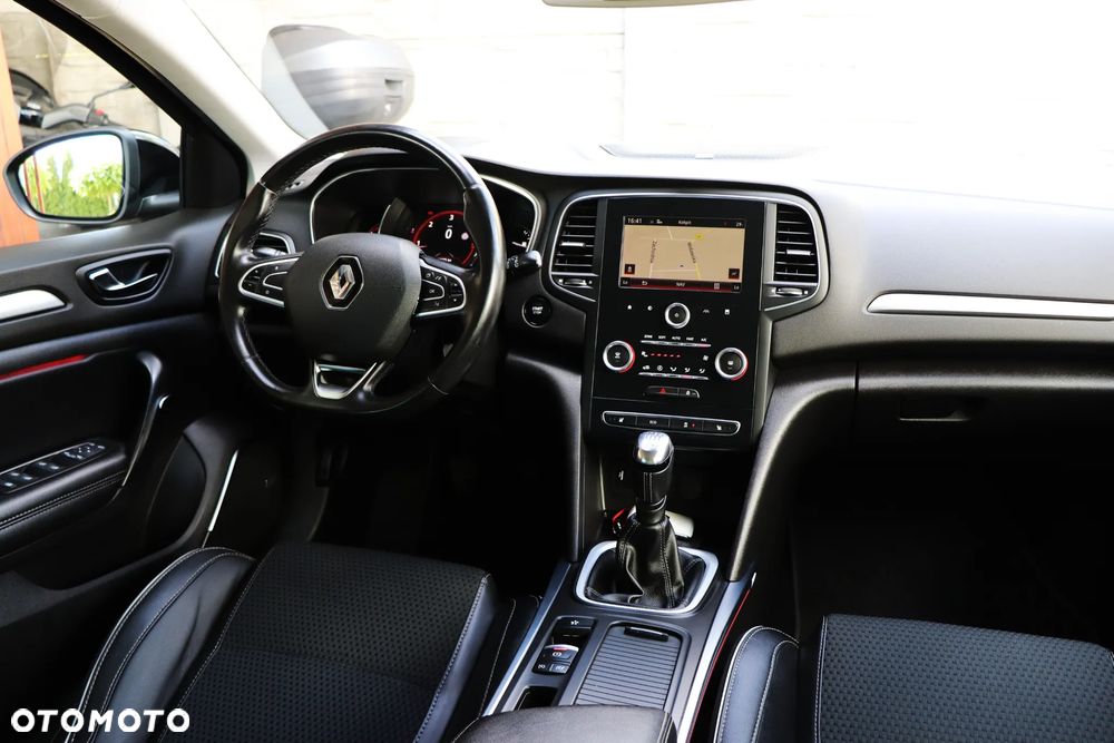 Renault Megane ENERGY dCi 130 BOSE EDITION - 27
