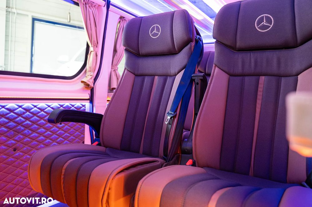 Mercedes-Benz Sprinter Long Custom - 24