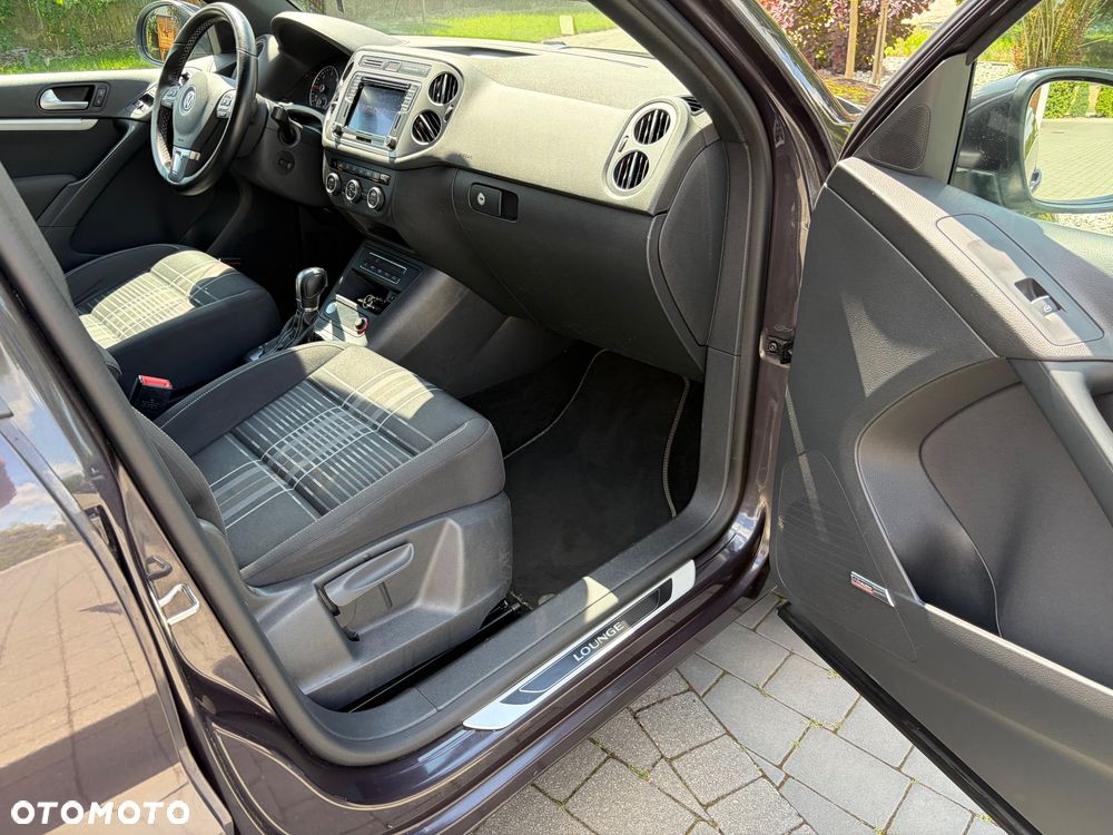Volkswagen Tiguan 2.0 TDI SCR 4MOTION BlueMotion Technology DSG Lounge Track & Style - 8