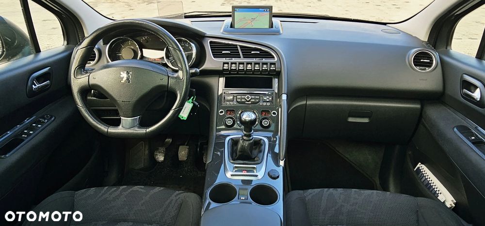 Peugeot 3008 1.6 HDi Premium - 29