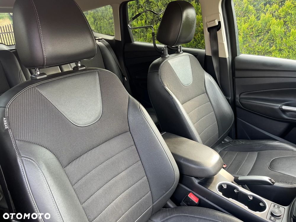 Ford Kuga 2.0 TDCi 4WD Titanium - 10
