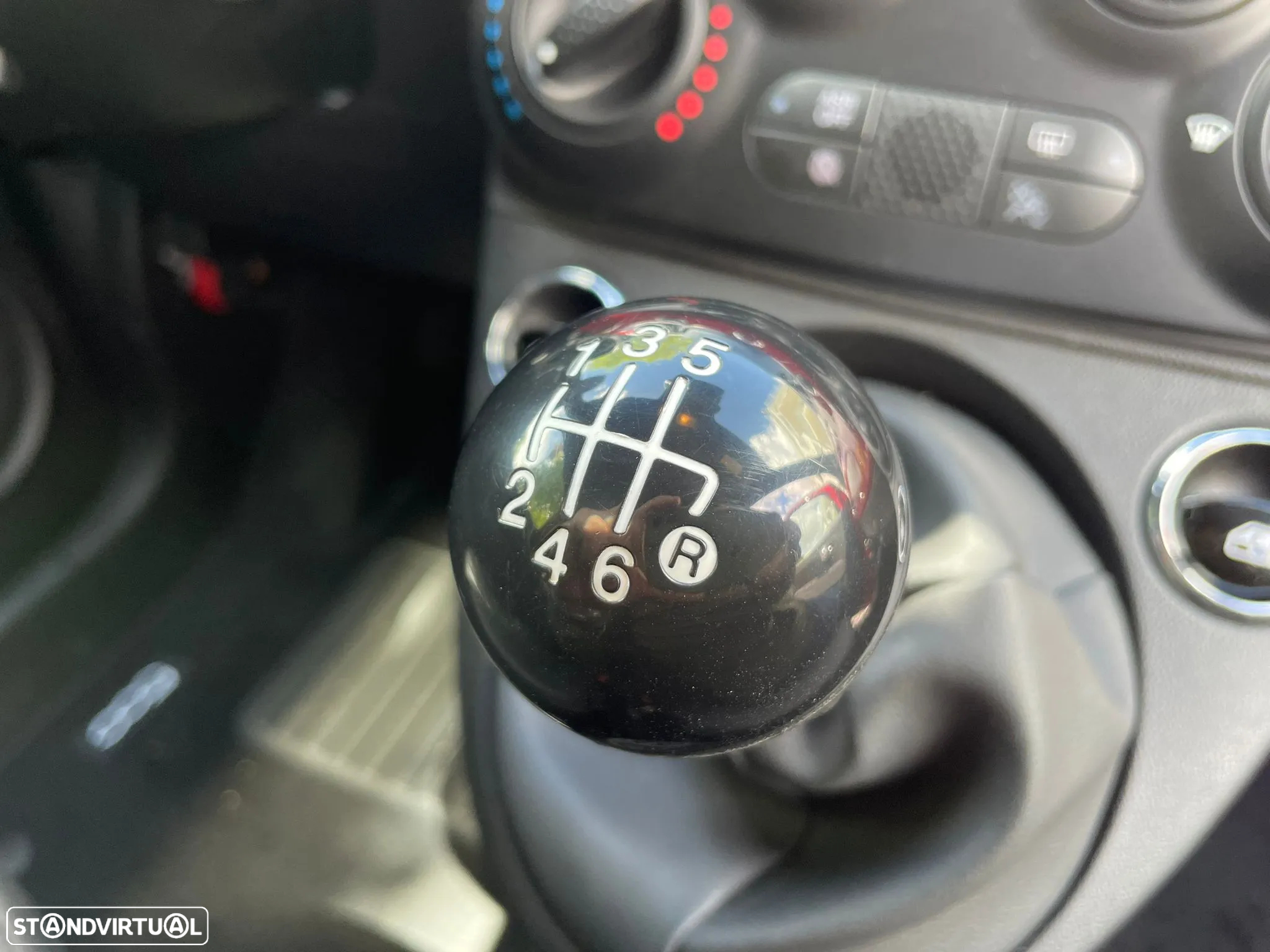 Fiat 500 1.0 Hybrid Club - 25