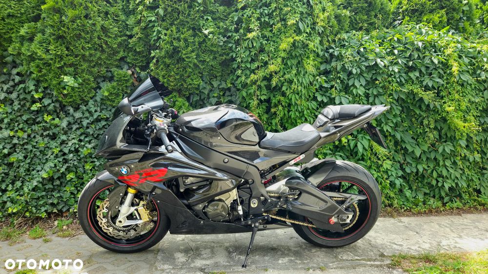 BMW S - 4