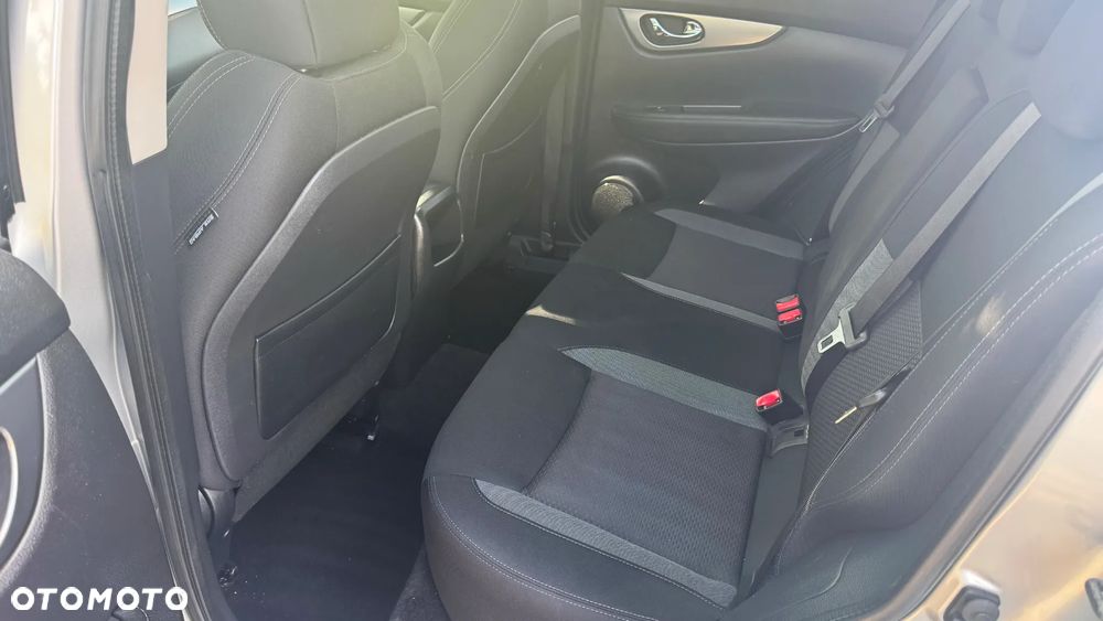 Nissan Qashqai 1.3 DIG-T MHEV Tekna - 25