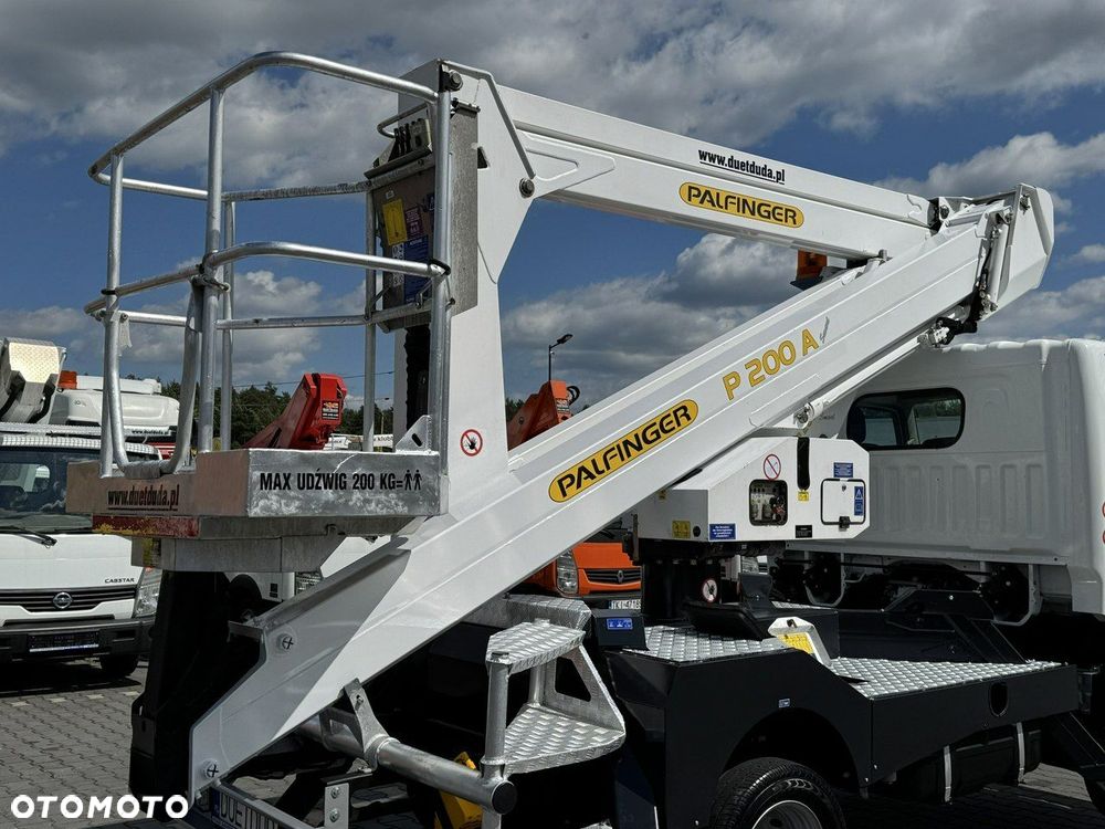 Nissan Cabstar - 12