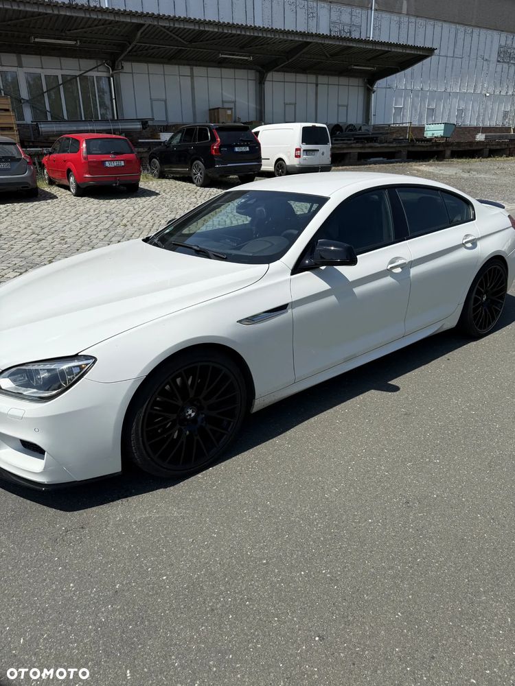 BMW Seria 6 650i - 2