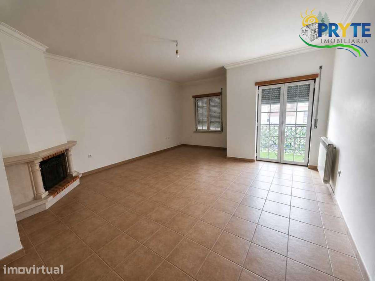 Apartamento T2 situado na Vila da Sertã - Grande imagem: 4/28