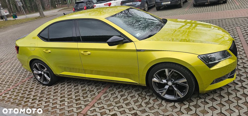 Skoda Superb 2.0 TDI 4x4 Sportline DSG - 4