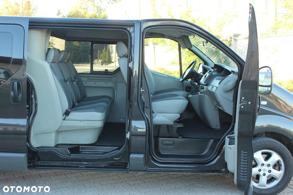 Renault Trafic, Vivaro, Primastar, Brygadówka 5/6 osób,  L2H1, 2.5 150KM - 2