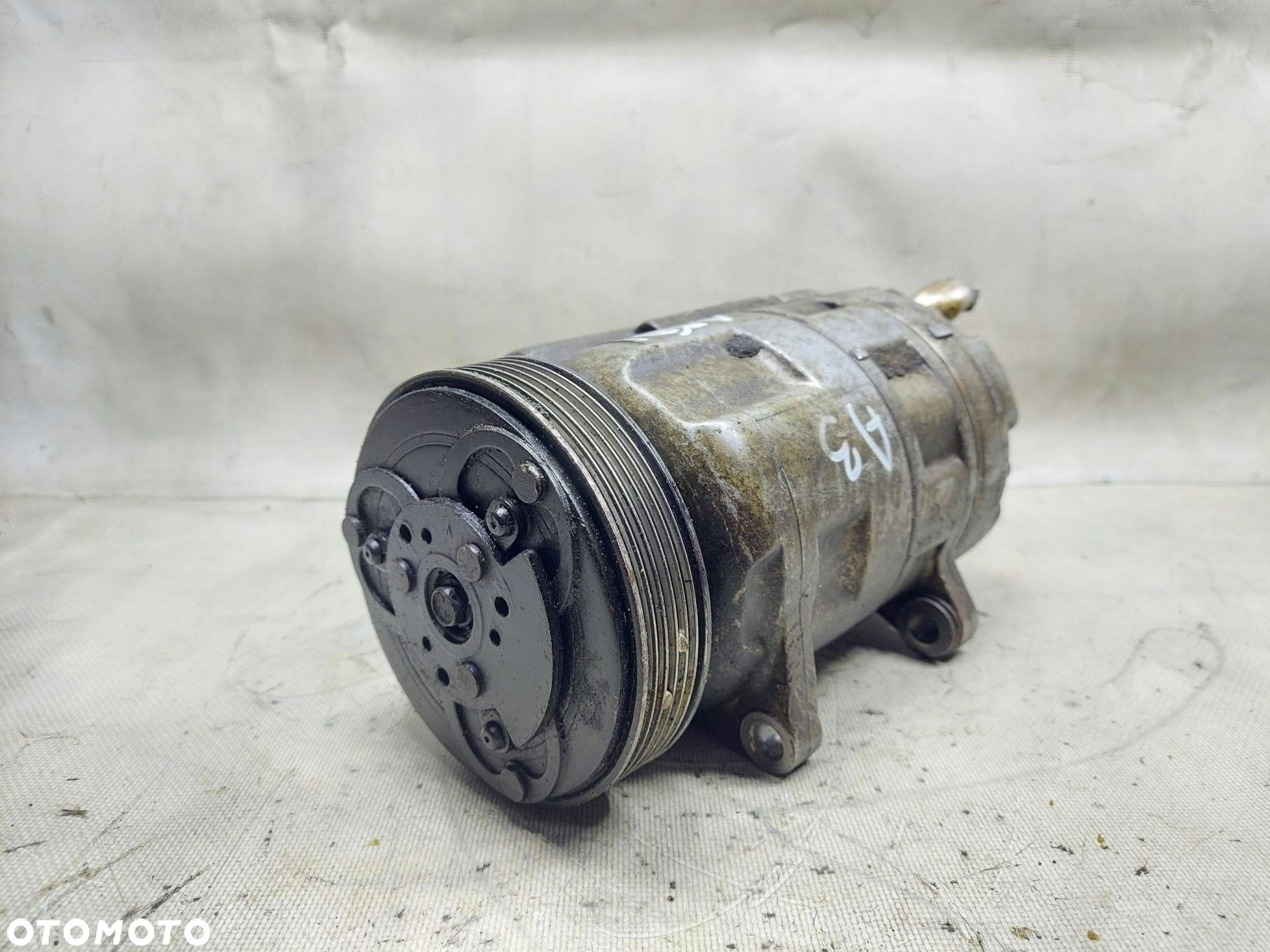 Kompresor Sprężarka Klimatyzacji 1J0820803G Audi A3 8L 1.9Tdi - 2
