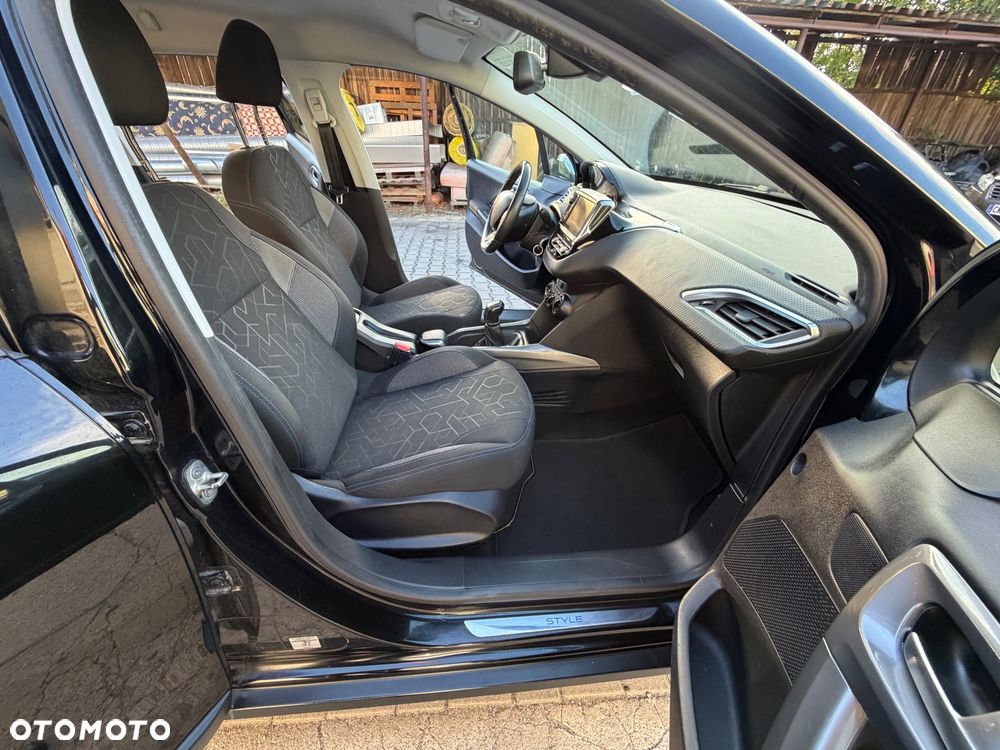 Peugeot 2008 PureTech 110 Style - 3