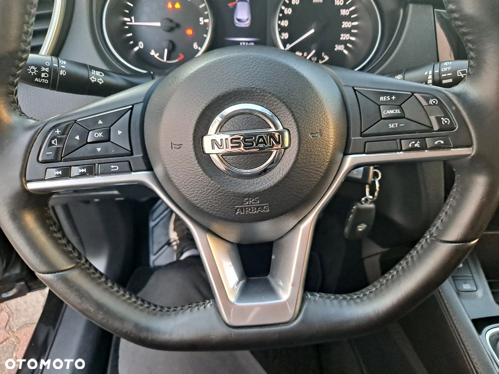 Nissan Qashqai 1.5 dCi Tekna - 9