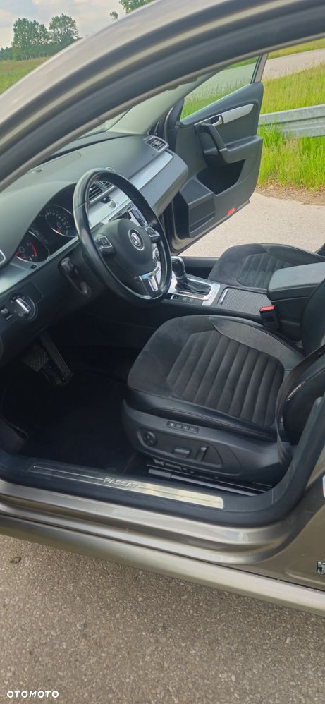 Volkswagen Passat 2.0 TDI 4Mot Highline DSG - 18