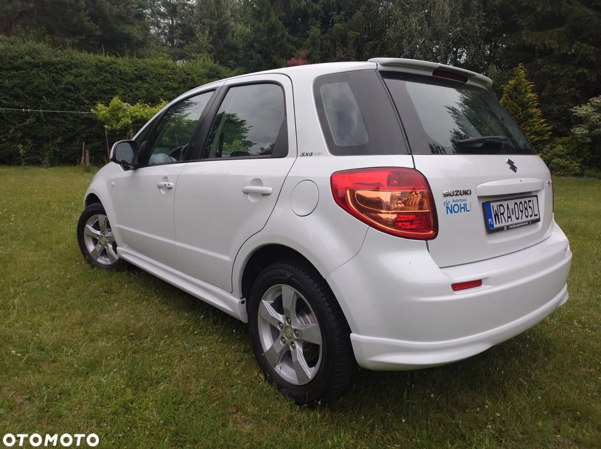 Suzuki SX4 - 4