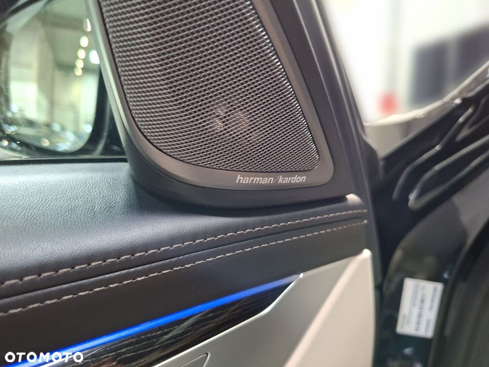 BMW Seria 7 - 20