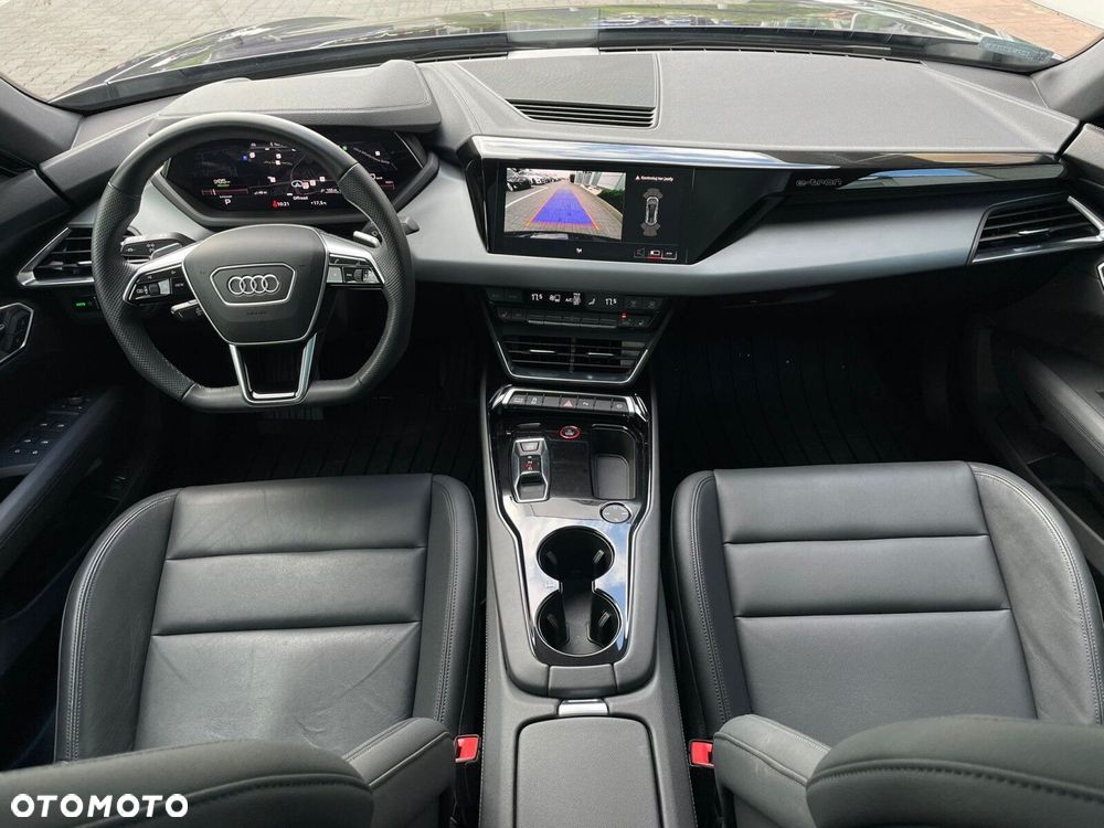 Audi e-tron GT - 16