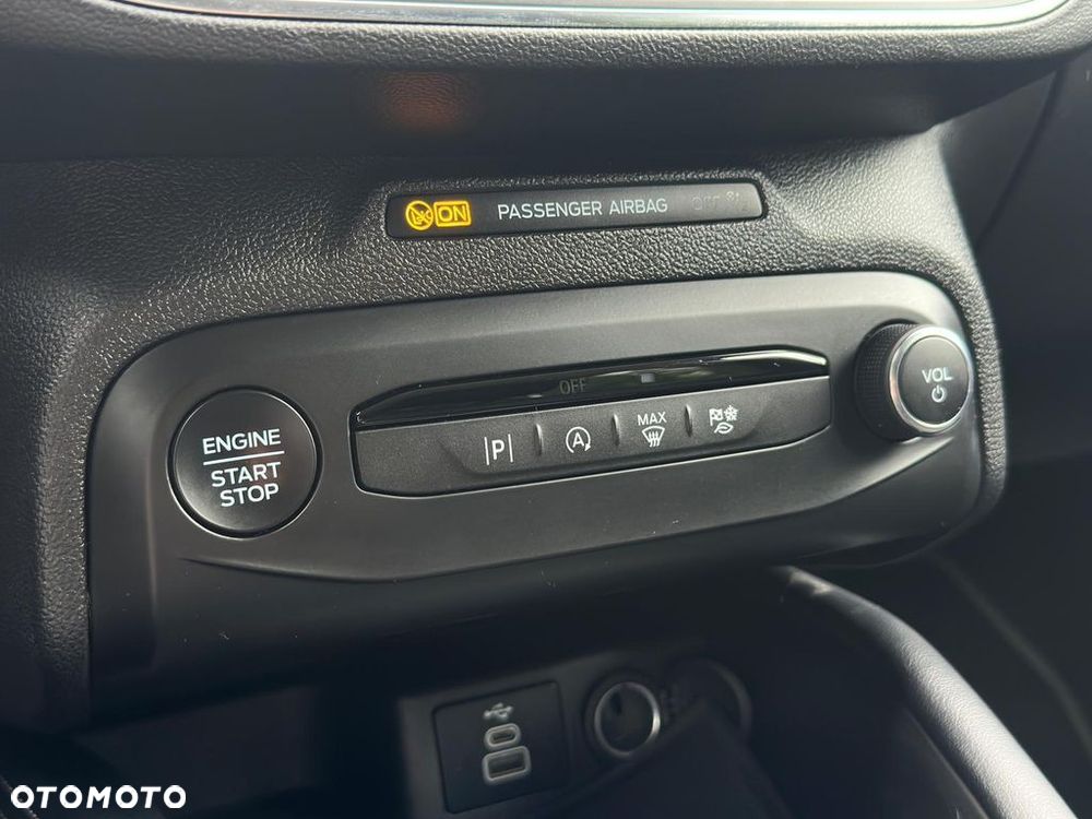 Ford Focus 1.0 EcoBoost Titanium X - 21