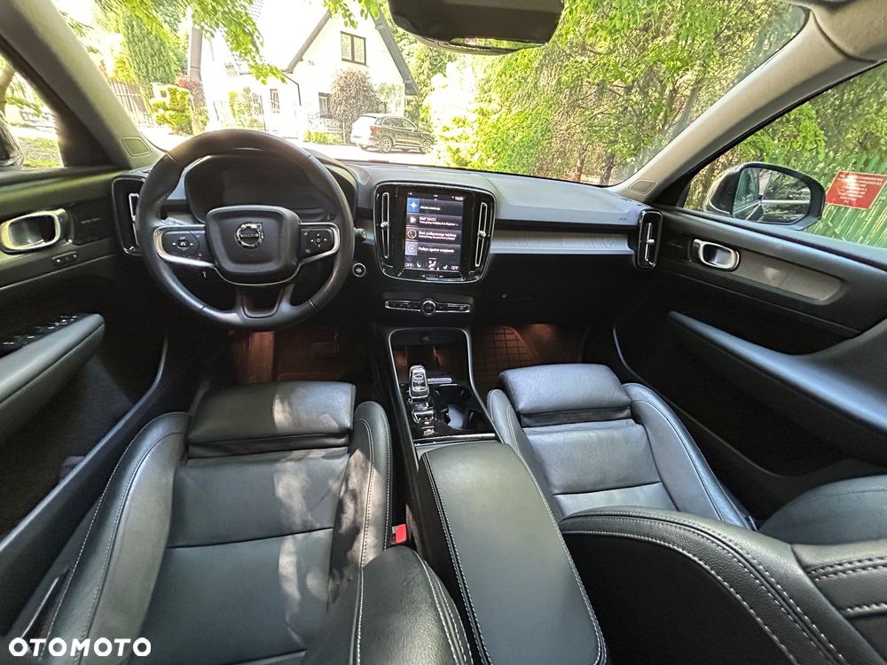 Volvo XC 40 T5 AWD Geartronic Inscription - 11