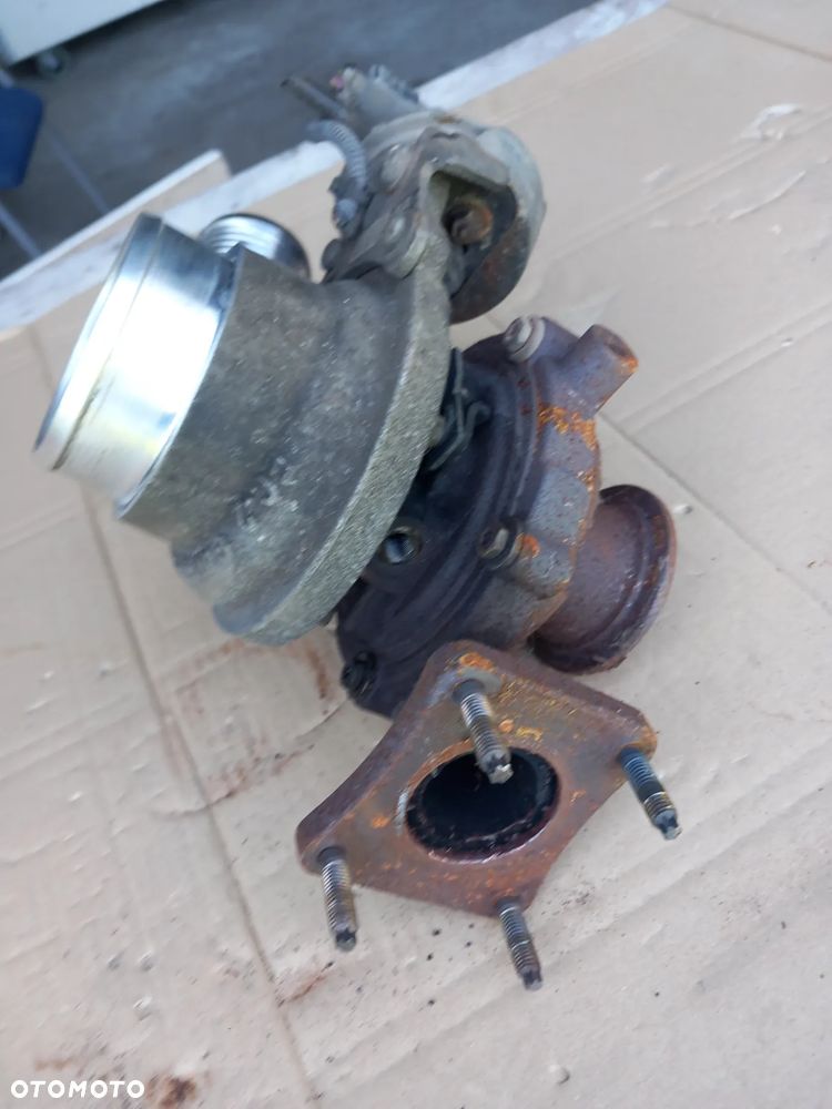 VOLVO V60 S60 II TURBOSPRĘŻARKA TURBO 31331331 - 5