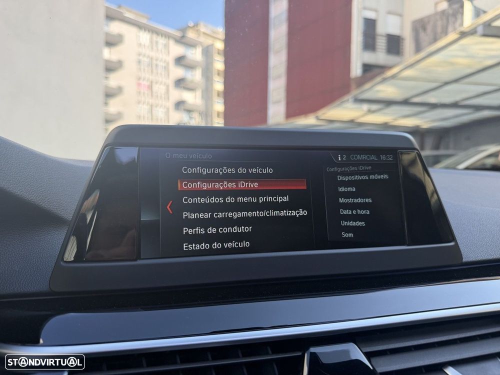 BMW 530 e iPerformance Line Luxury - 54