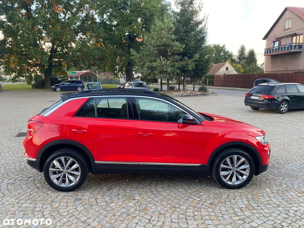 Volkswagen T-Roc - 7