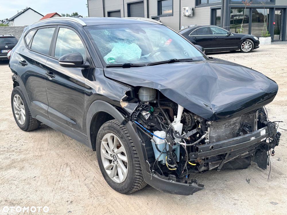 Hyundai Tucson 1.6 GDI BlueDrive Style 2WD - 6