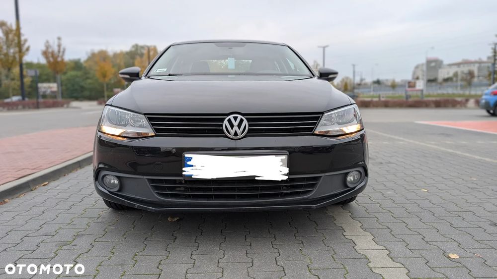 Volkswagen Jetta 1.6 TDI Comfortline - 3