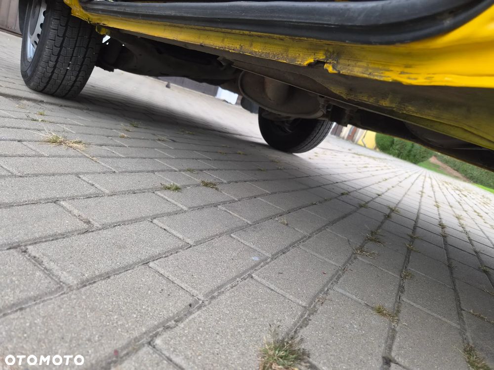 Volkswagen Transporter T4 2.5TDI MIXT 6-Cio Osobowy - 30