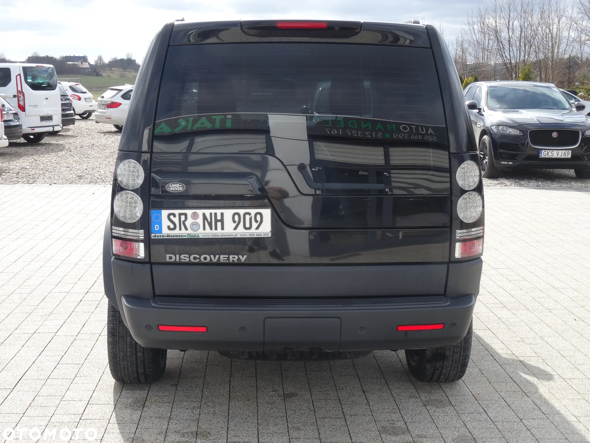 Land Rover Discovery IV 3.0 TD V6 E - 9