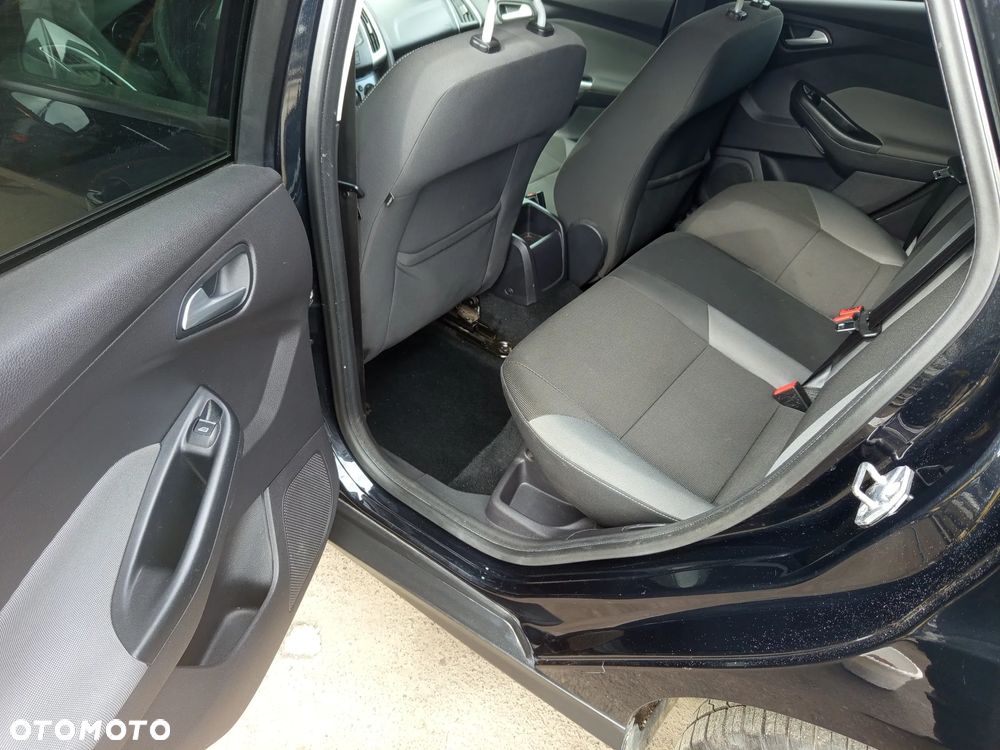 Ford Focus SW 1.0 EcoBoost Trend - 24