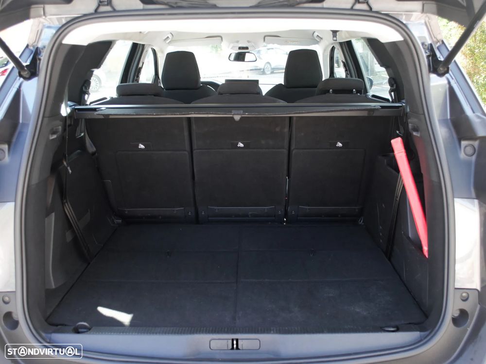 Peugeot 5008 PureTech 130 EAT8 Stop & Start Active Pack - 12