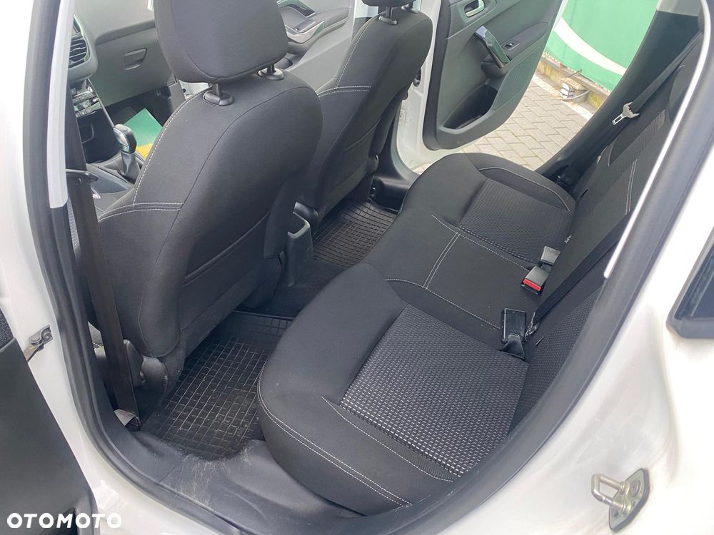 Peugeot 208 82 VTI Allure - 7