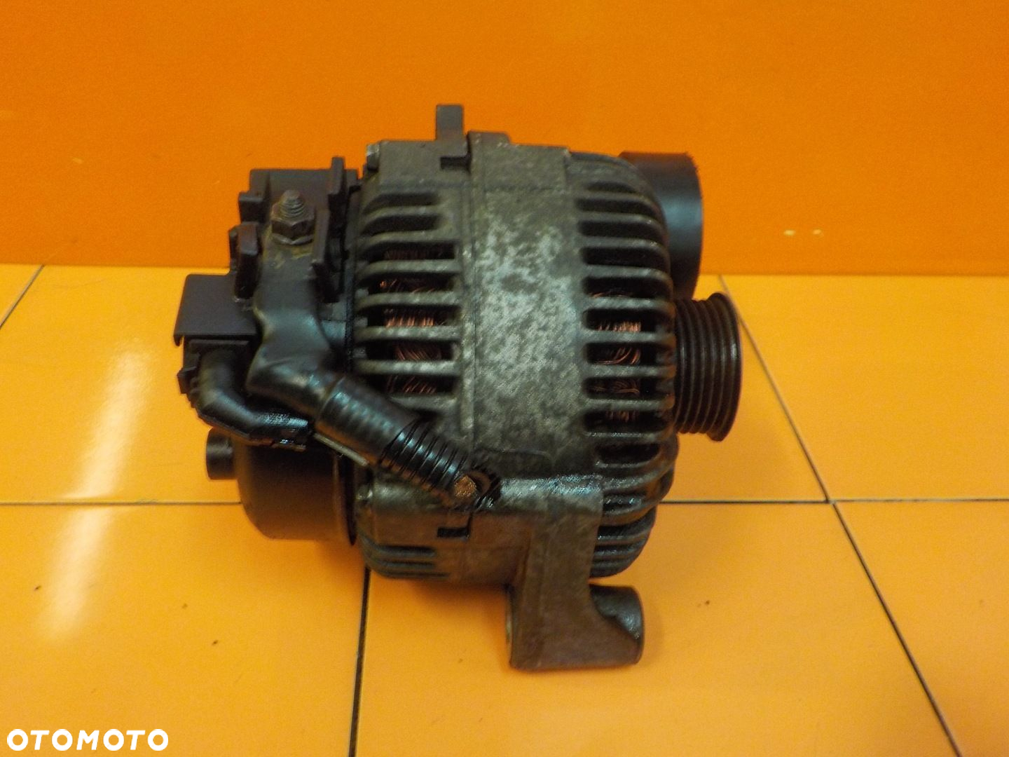 BMW X5 E53 E65 4.4 B V8 05r 320KM N62 alternator 7540993 - 2